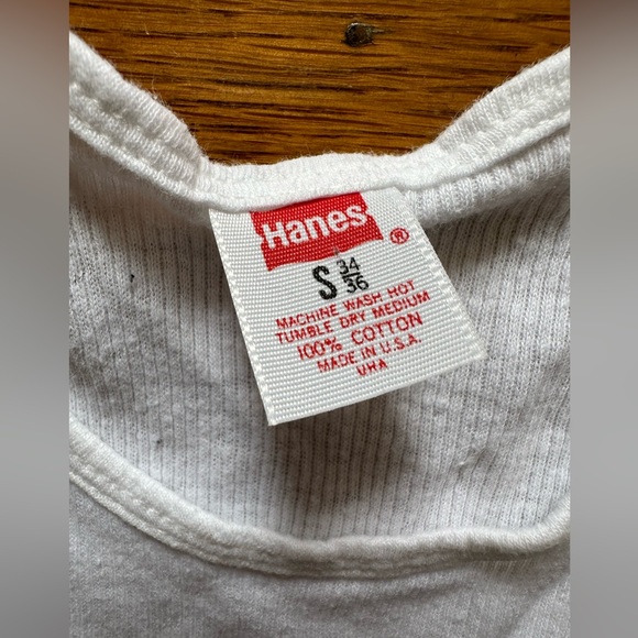 Vintage 80s/90s Hanes 100% cotton tank top size XS/S - Picture 3 of 3